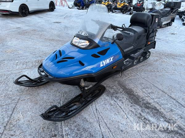 Snöskoter Lynx ST 550
