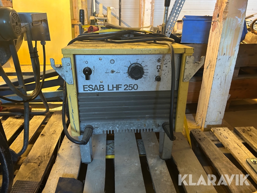 Svets ESAB LHF 250