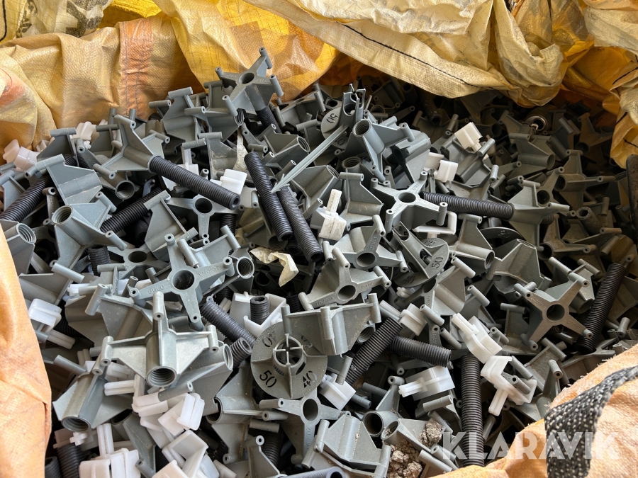 Distanser Bulo VH-FOT