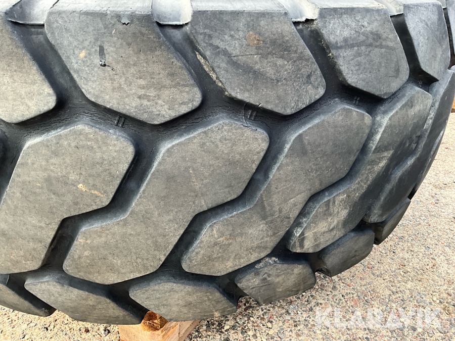 Entreprenaddäck Bridgestone VJT 20,5 R25
