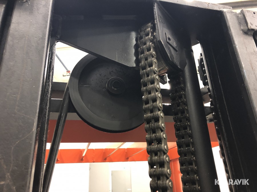 BT Truck / Sittstaplare