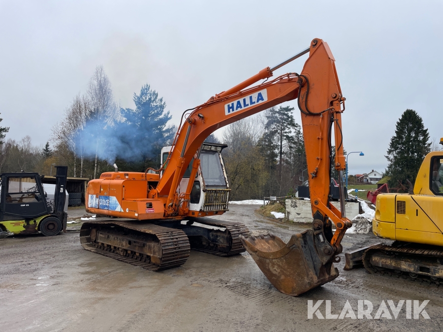 Grävmaskin Halla HE130LCE