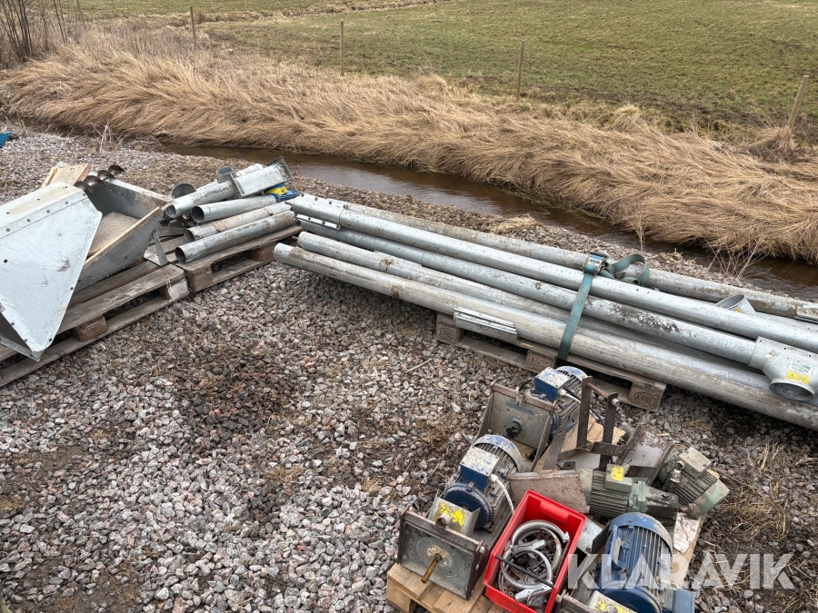 Foderskruvar med motorer