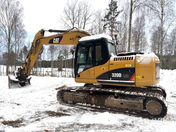 Grävmaskin CAT 320D LRR