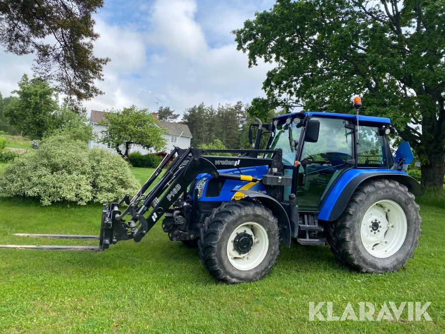 Traktor New Holland T5070 med lastare
