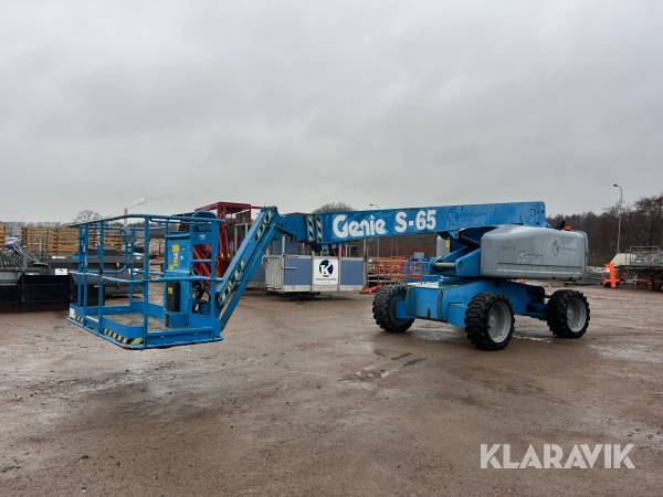 Bomlift Genie S-65