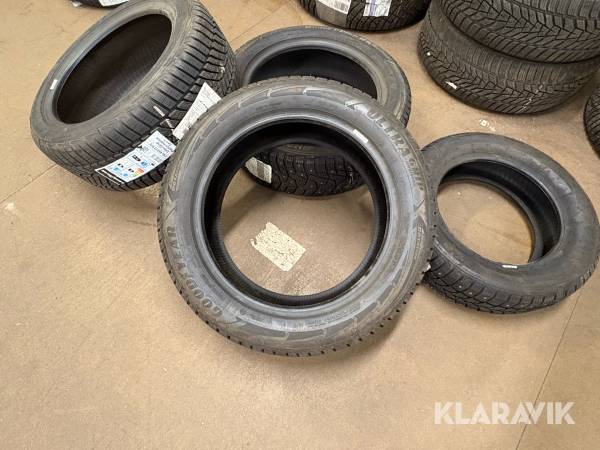 Diverse vinterdäck Goodyear 4st