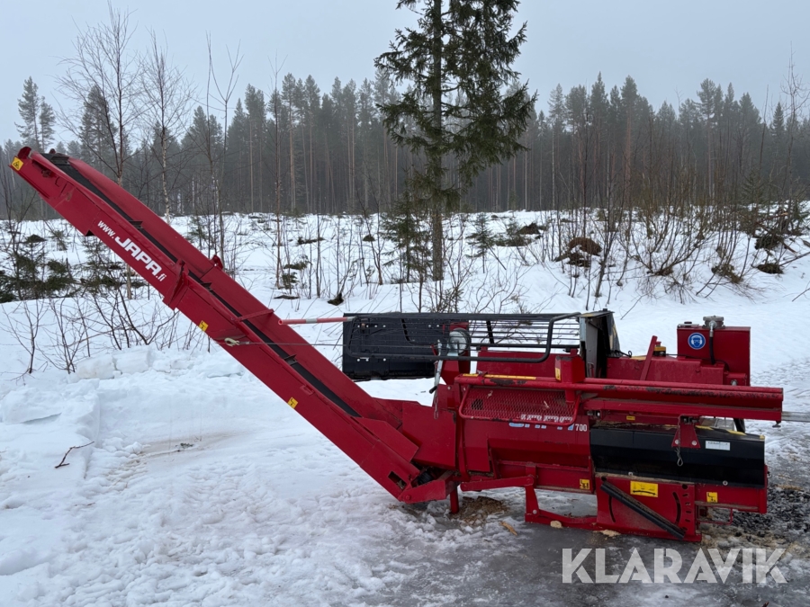 Vedmaskin Japa 700 TRE 5,6t Traktor- och eldriven.