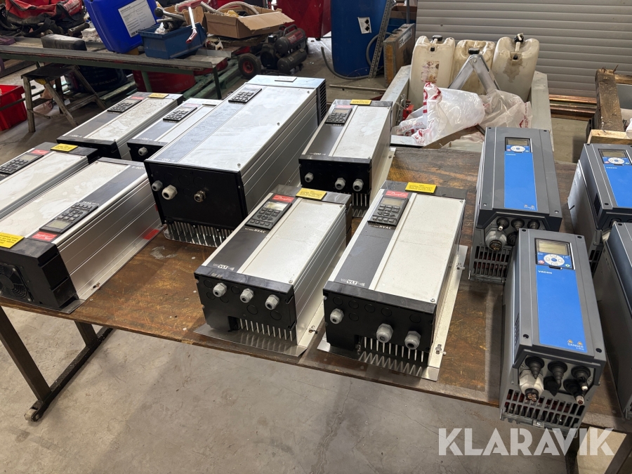 Frekvensomvandlare / mjulkstartare Danfoss , Vacon 12st