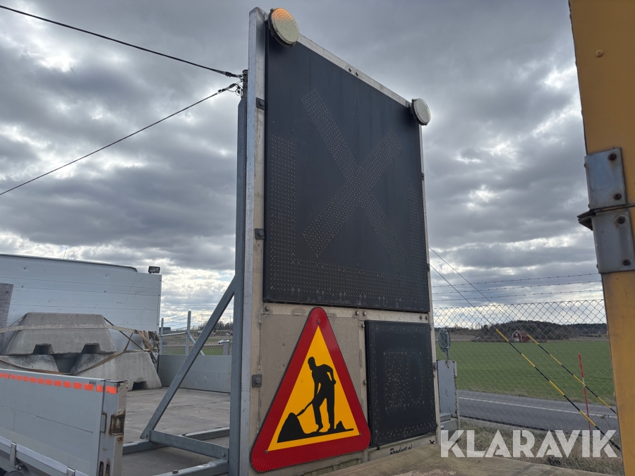 TMA tavla Trafic Safety LS E13 med styrbox