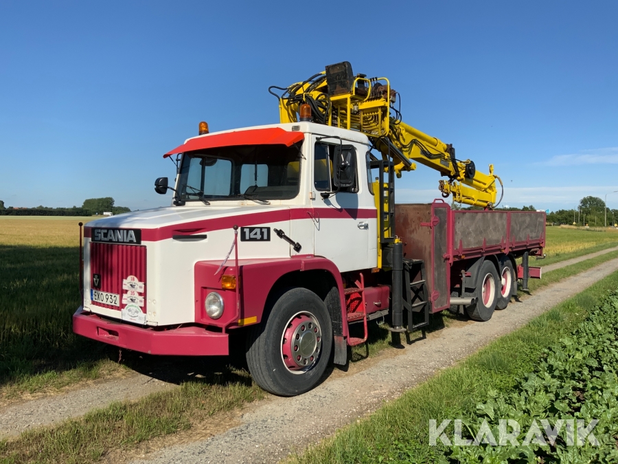 Veteranlastbil Scania 141 med kran & jibb