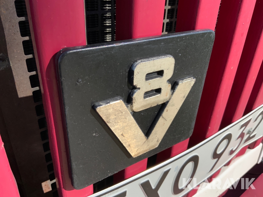 Veteranlastbil Scania 141 med kran & jibb