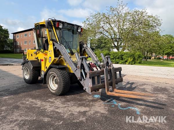 Redskapsbärare Wille 345 med redskap