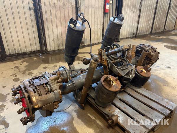 Komplett styraxel Volvo FH16 580 Tridem 4e axeln