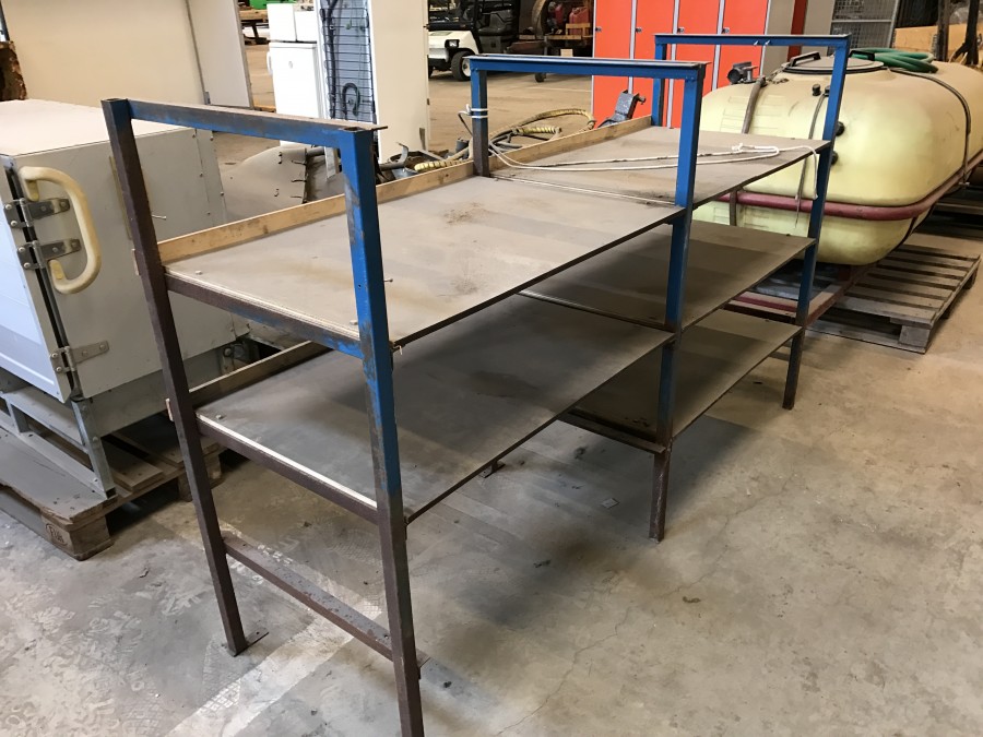 Verktygshylla till bil