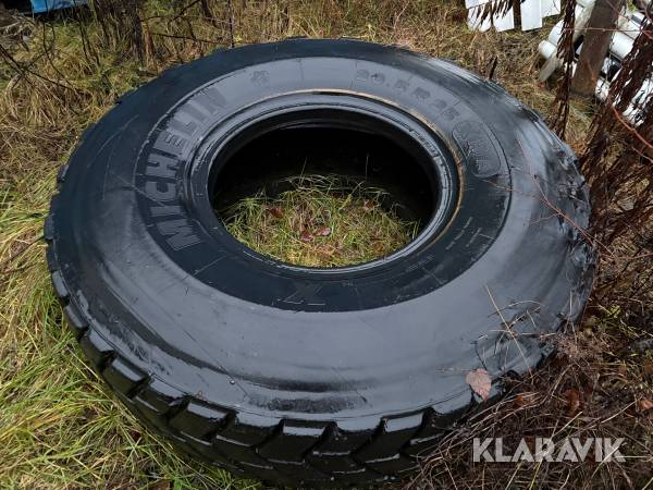 Entreprenaddäck regummerat Michelin 20.5R25