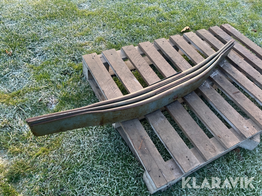 Parabelfjäder till lastbilssläp