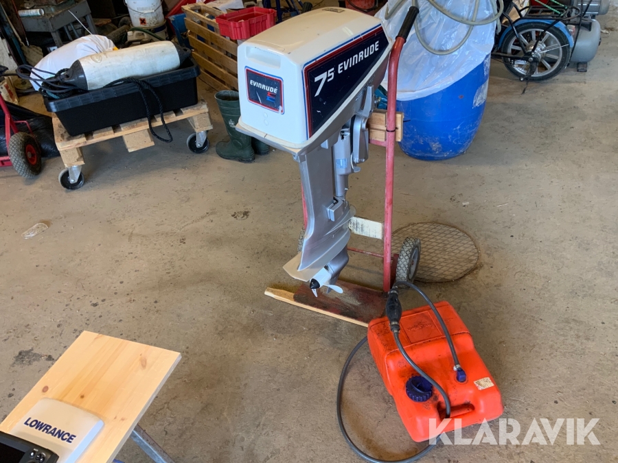 Båtmotor Evinrude 7,5hk med tank