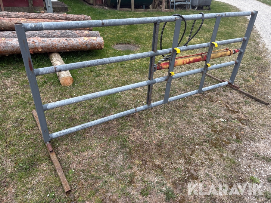 Hydraulisk teleskopgrind med Trima fäste