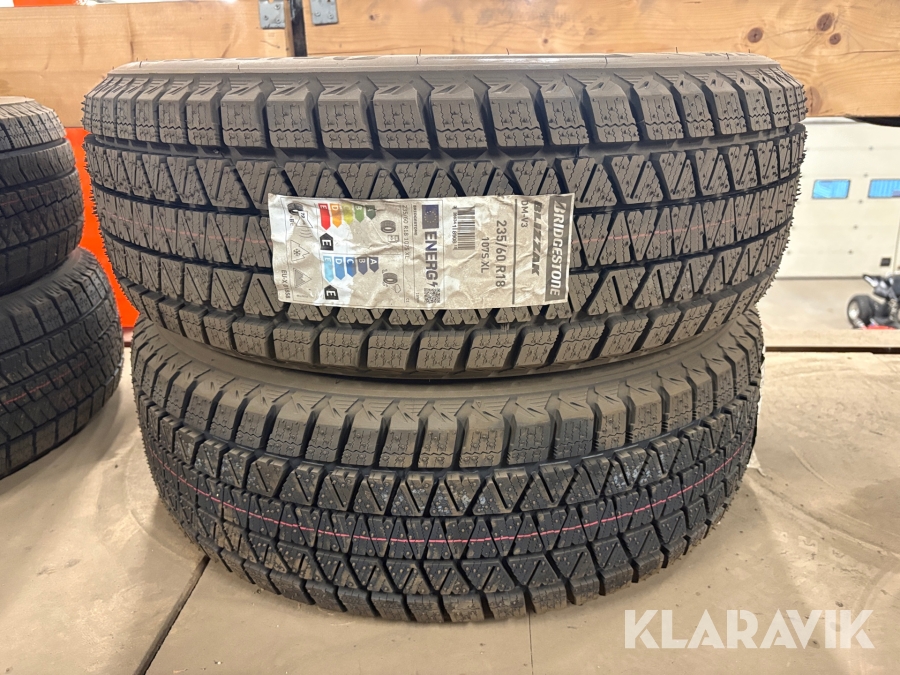 Vinterdäck Bridgestone Blizzak DM V3 235/60R18 2st