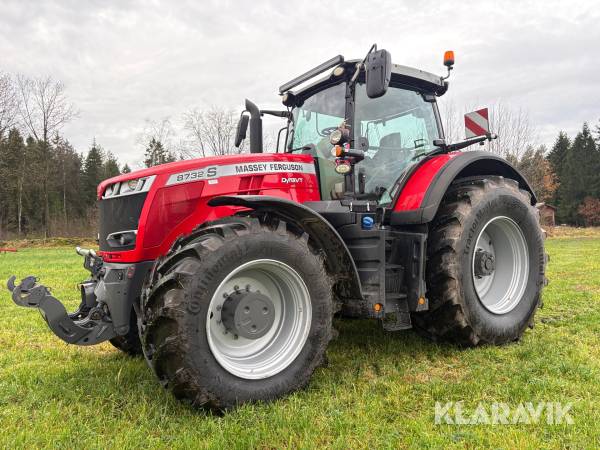 Traktor Massey Ferguson S8732 Dyna VT