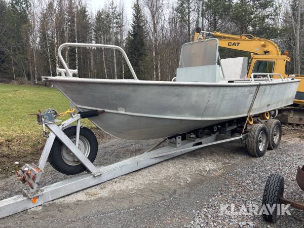 Aluminiumbåt Työvene 6,7m med Volvo Penta 31