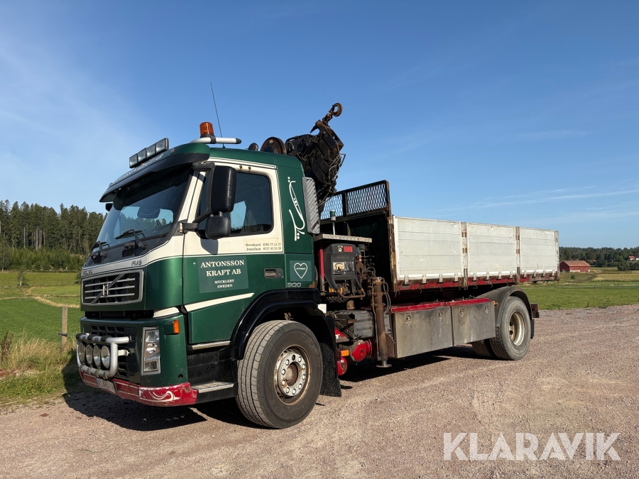 Kranbil Volvo FM 9 med tipp & 4st utskjut