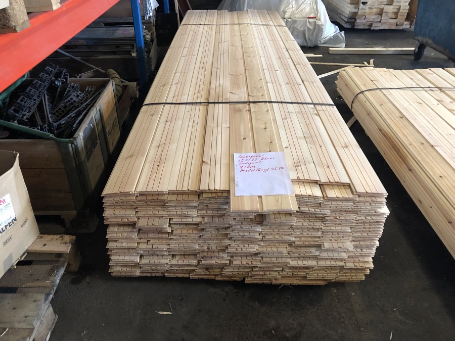 Innerpanel ändspont 