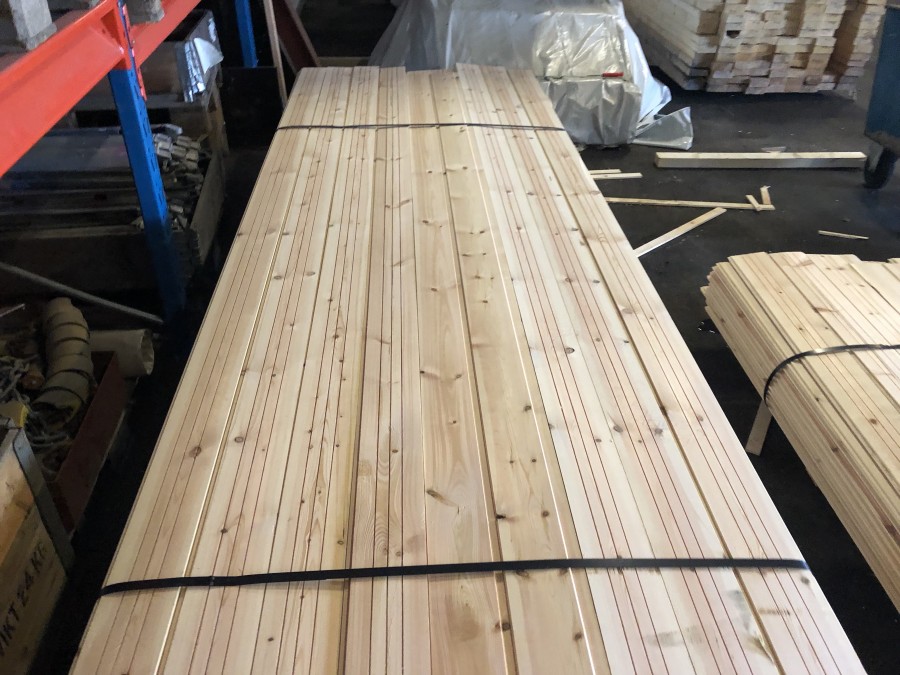 Innerpanel ändspont 