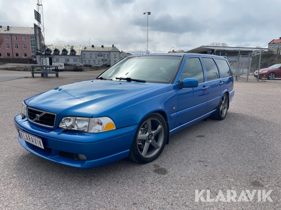 Volvo V70R AWD