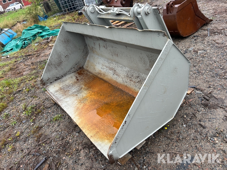 Höglastande skopa till truck Cascade