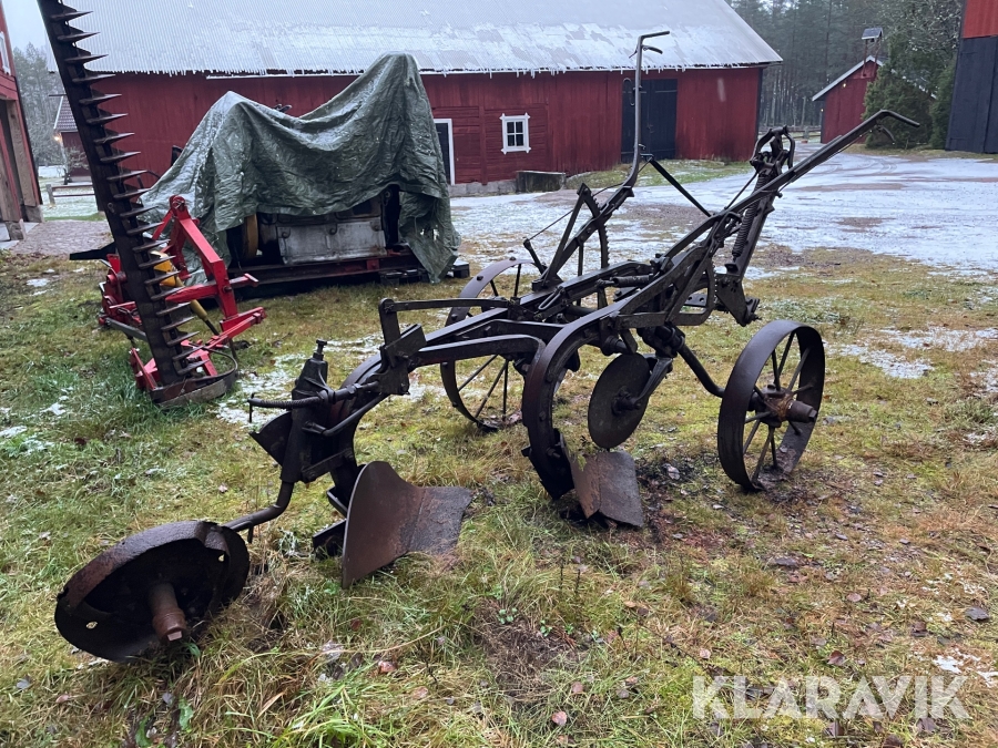 Veteranplog IH Little Genius