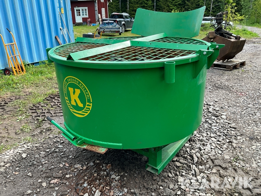 Traktordriven betongblandare / tvångsblandare Kellfri 18-CB800