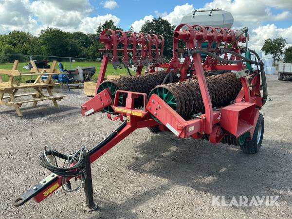 Vält Kverneland Actiroll 630 med crossbord