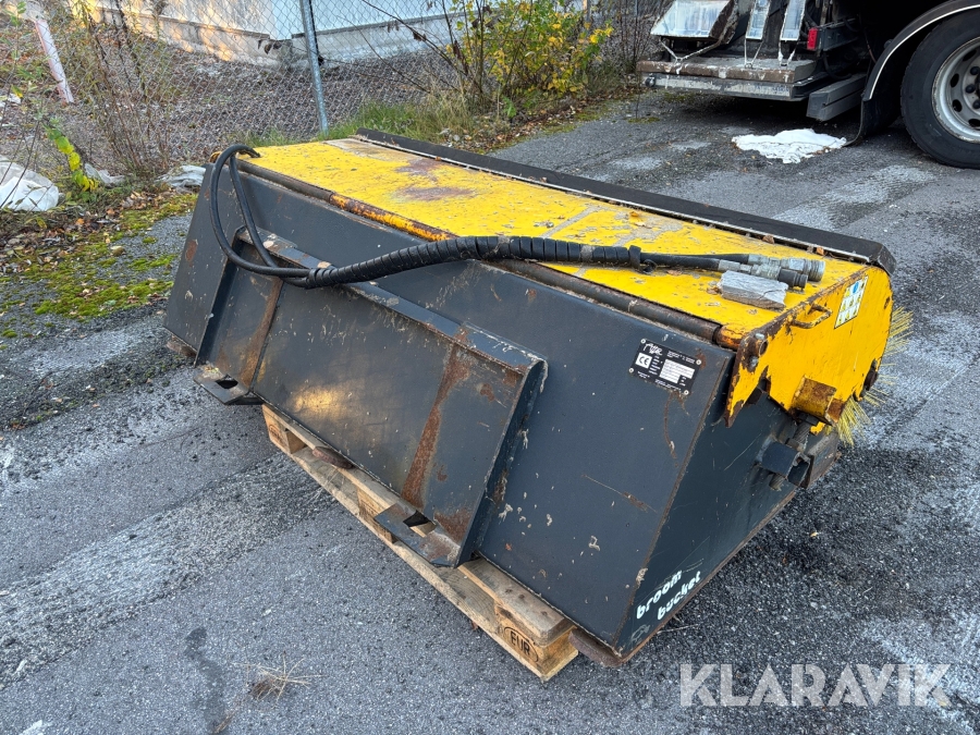 Sopskopa Attec 05BB1855 med Bobcat/Gehl fäste