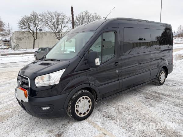Färdtjänstbuss klass 1 Ford Transit 350 Kombi 2.0 Ecoblue SelectShift 130 hk med luftfjädring, 5 st sittplatser och lastramp