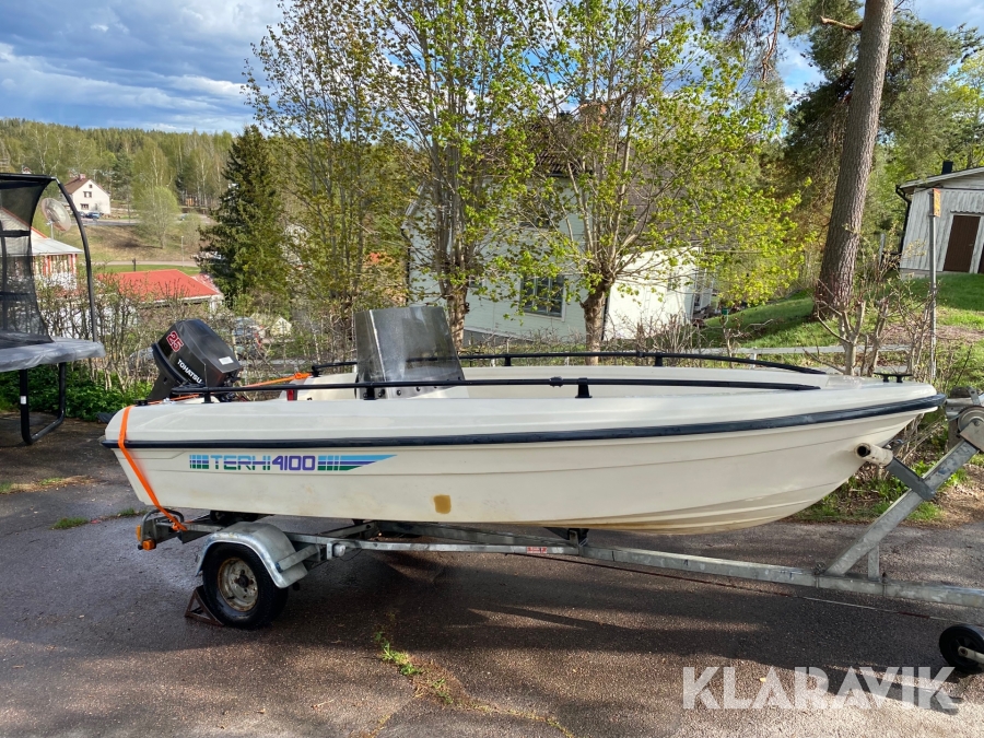 Båt Terhi 4100 Styrpulpet