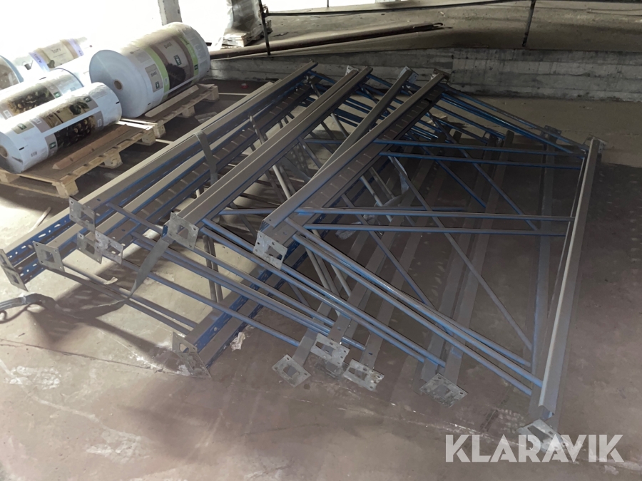Pallställ med rullbanor, Karlstad, Klaravik auktioner