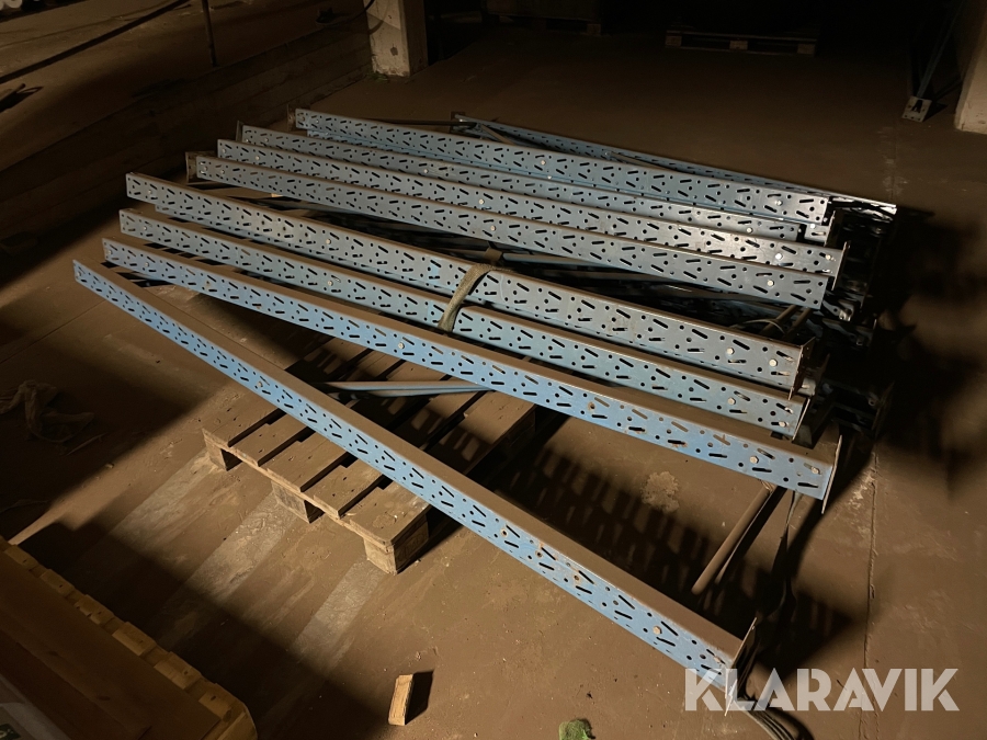 Pallställ med rullbanor, Karlstad, Klaravik auktioner