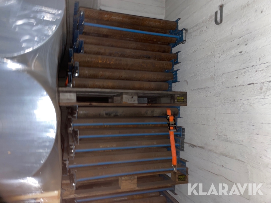 Pallställ med rullbanor, Karlstad, Klaravik auktioner