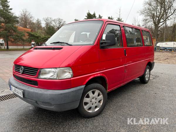 Minibuss Volkswagen Caravelle 2,5