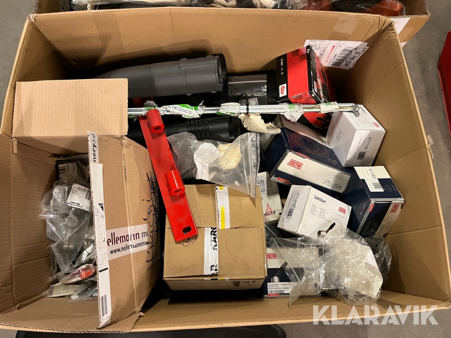 Diverse reservdelar Hitachi Defa Wacker