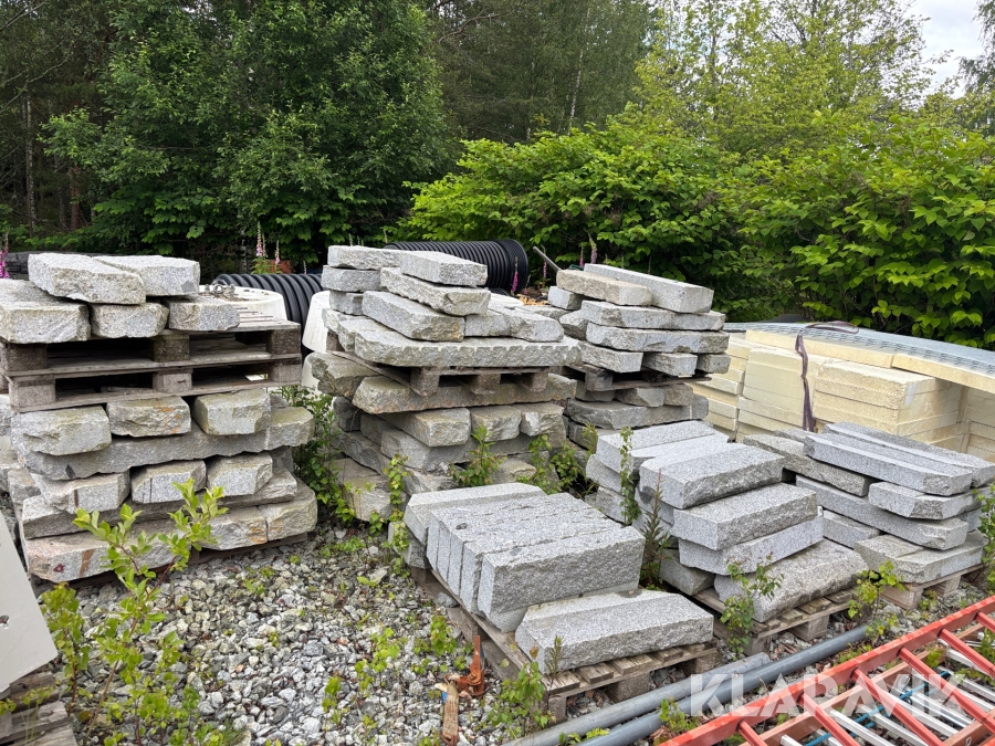 Parti med kantsten/marksten