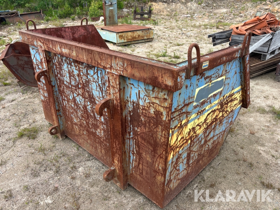 Basker med Stora BM fäste