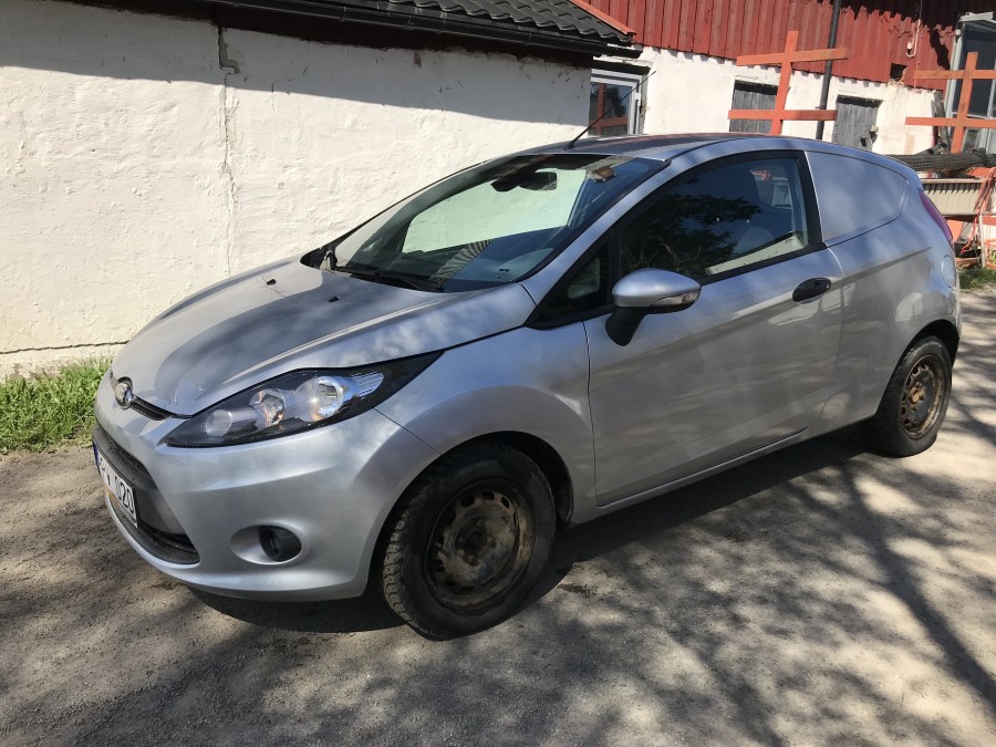 Personbil bil - FORD FIESTA
