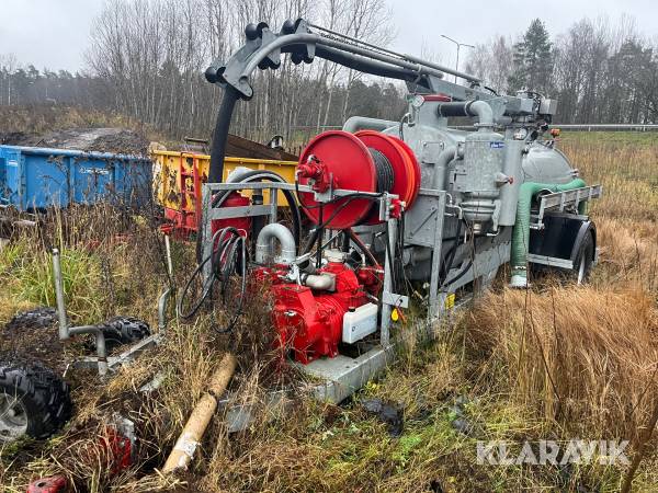 Slamsugningsvagn Solus ST8000