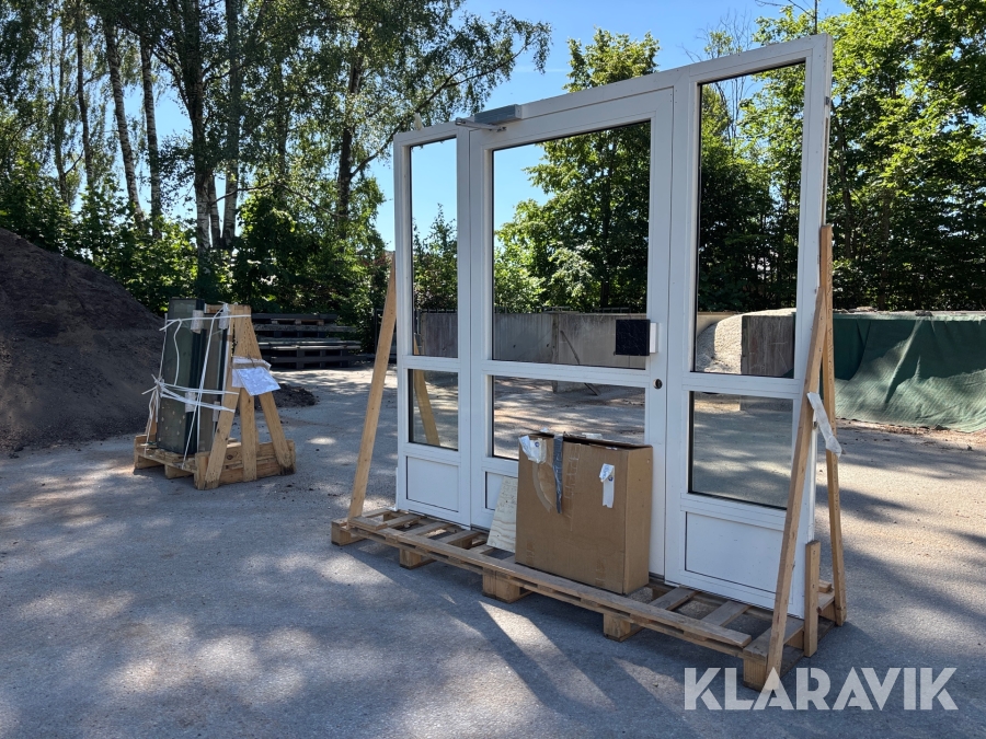 Aluminiumparti GlasLindberg med dörr