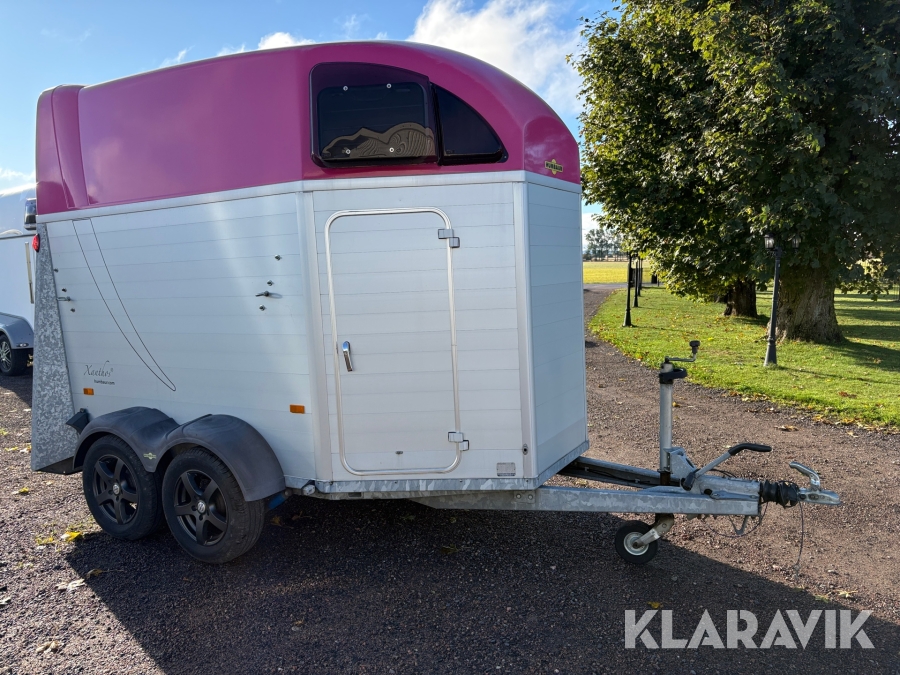 Hästsläp Humbaur Xanthos