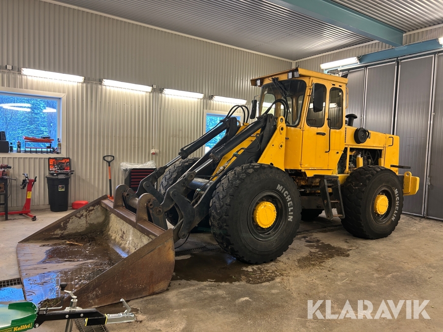 Hjullastare Volvo BM 4400 med redskap