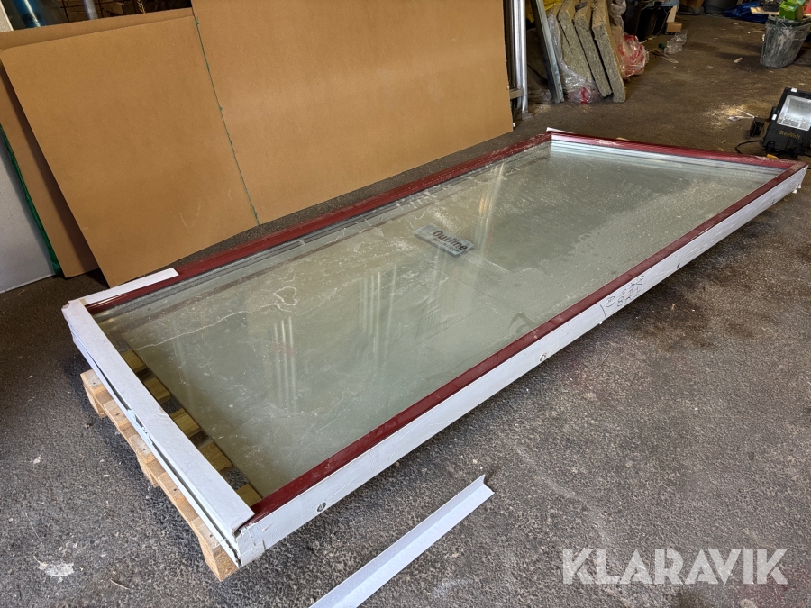 Fönster Outline Fast 1st